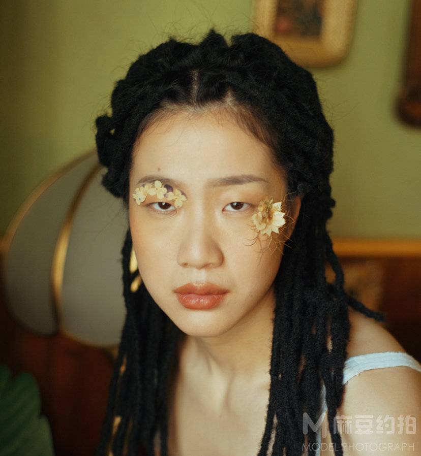 妆容模特