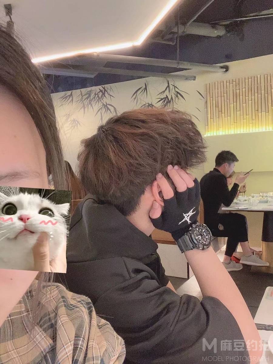 纪实模特