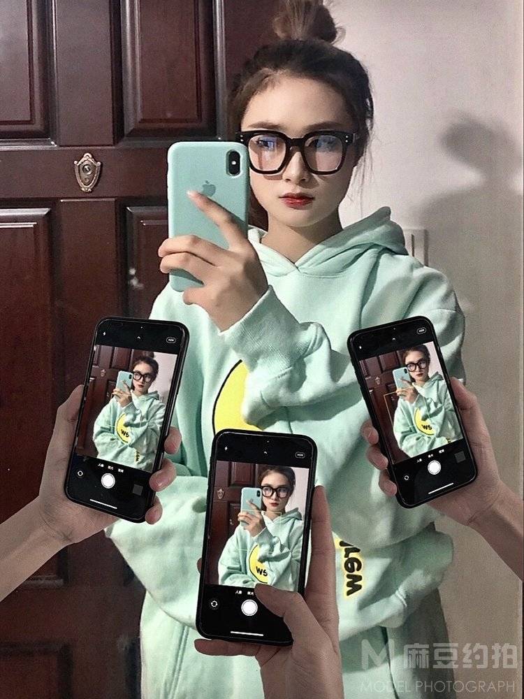 校园模特