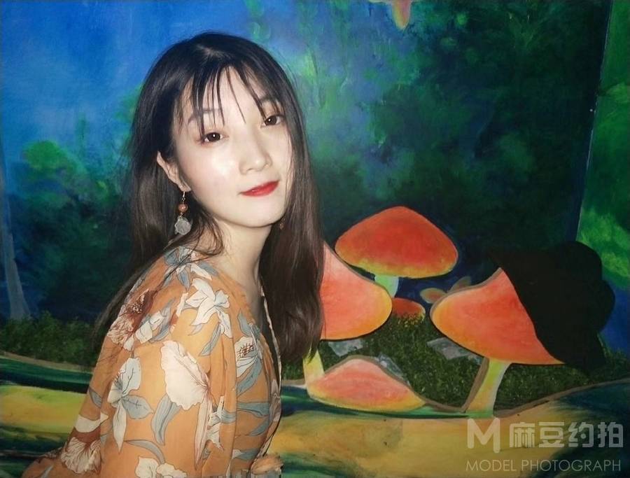 清新模特