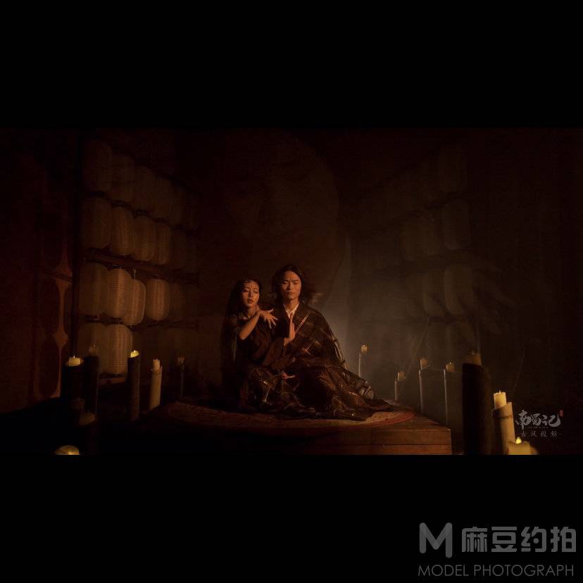 暗黑模特