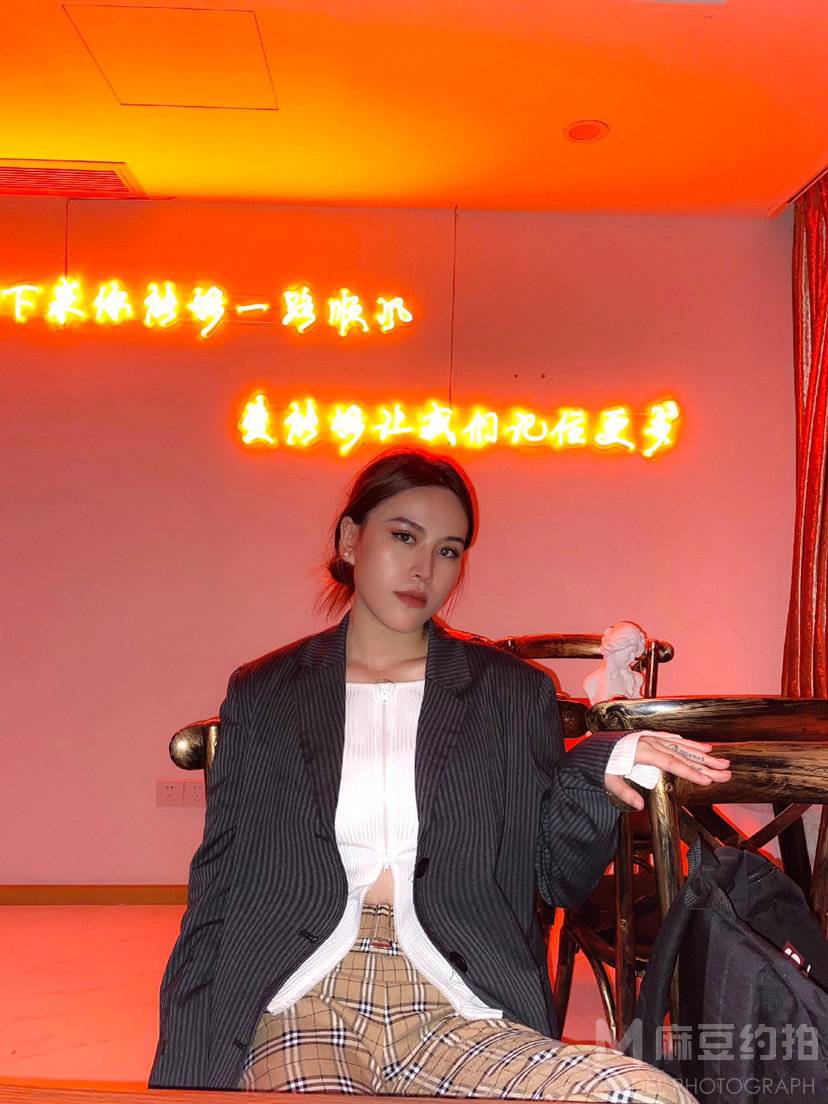 妆容模特