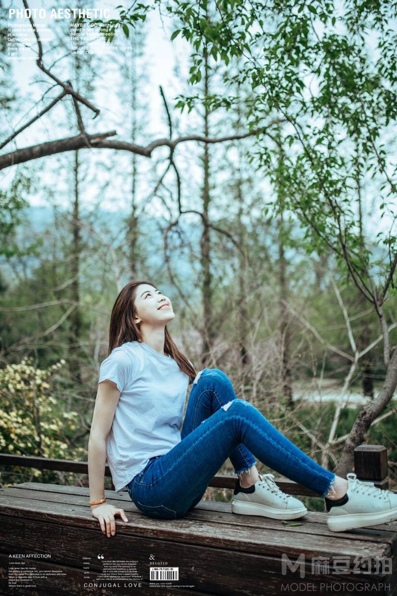 情绪模特