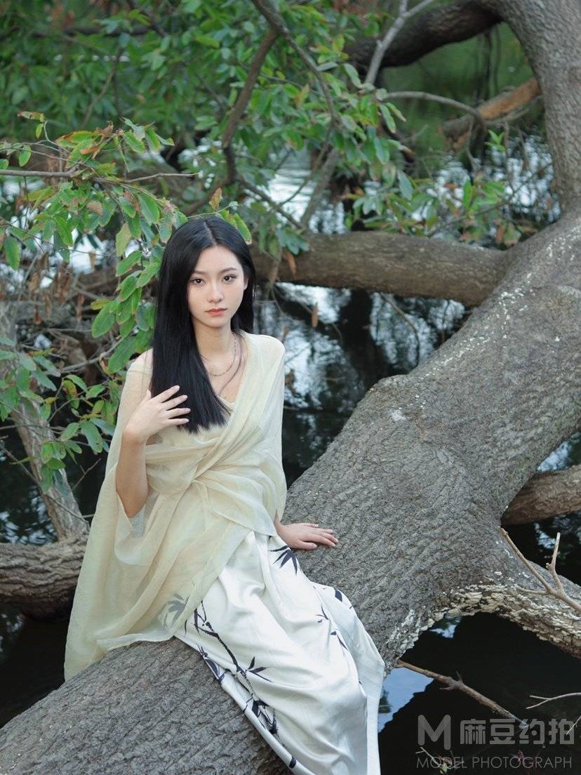 民国模特