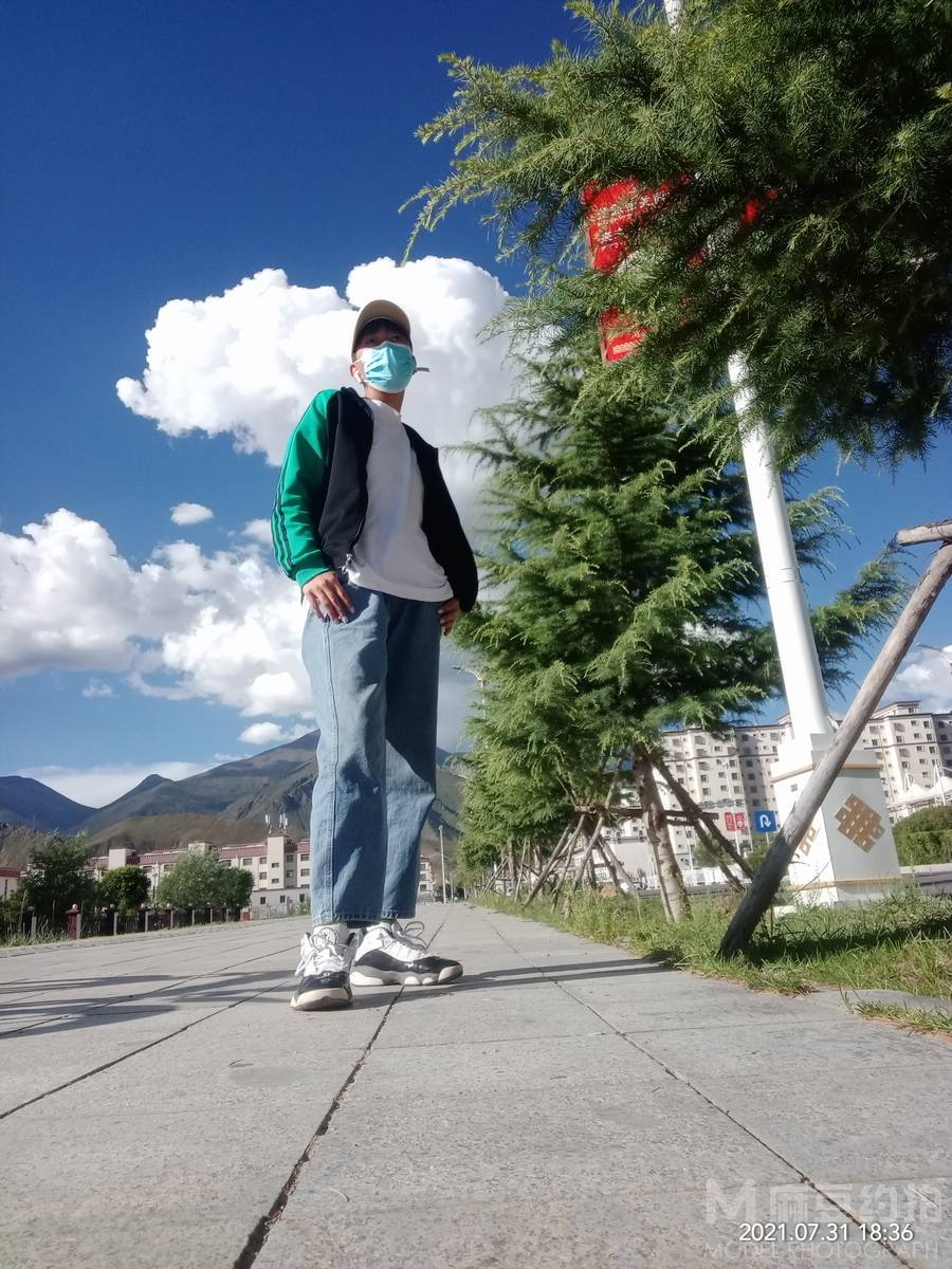 清新模特