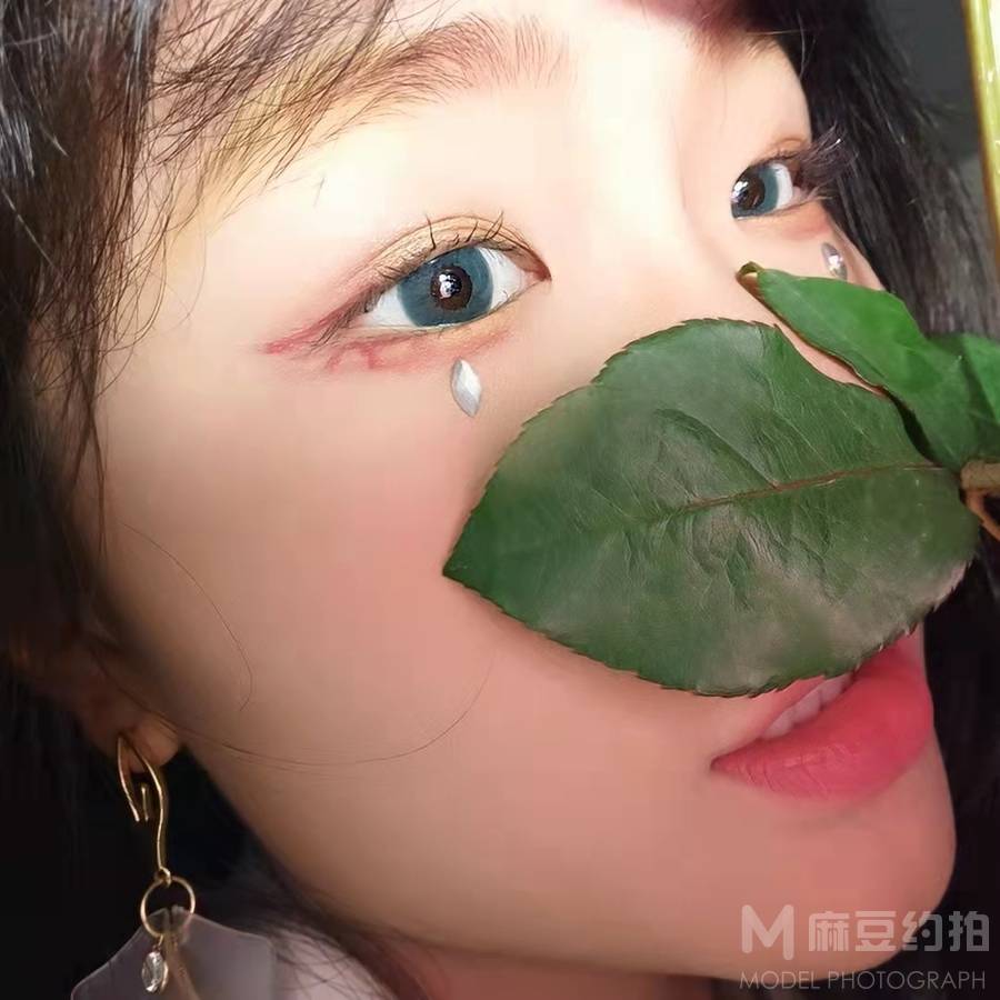 妆容模特