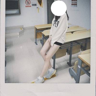 黑白模特