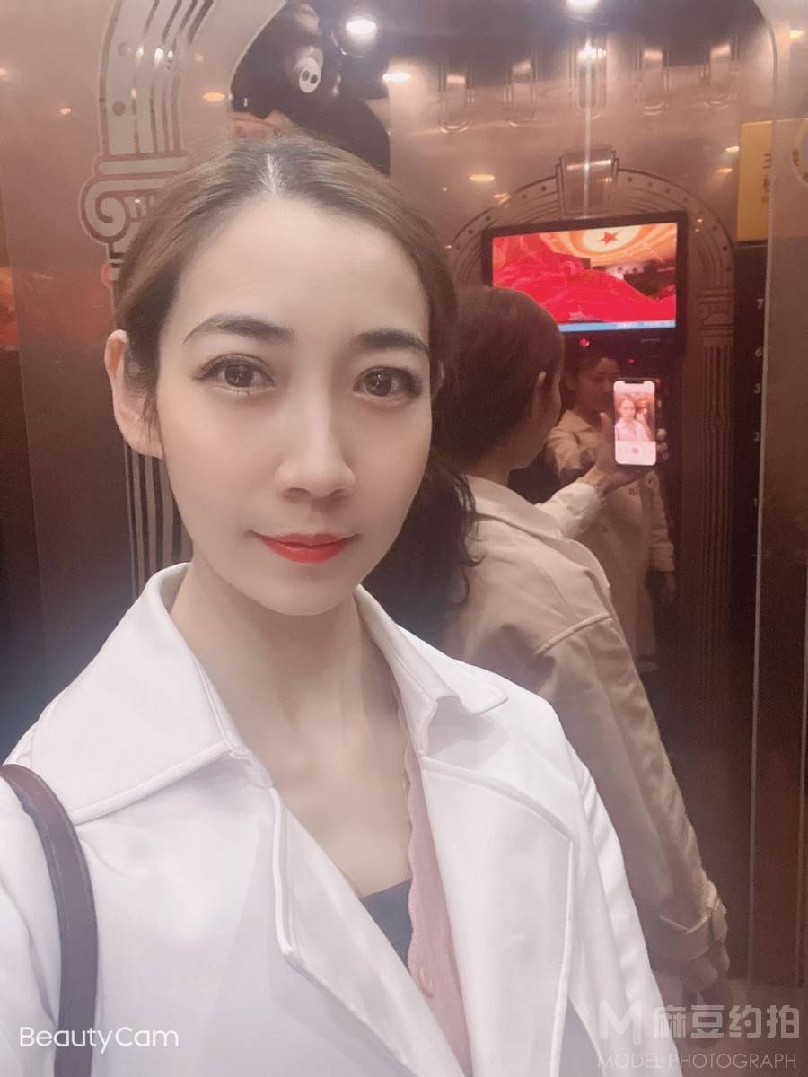 商务模特