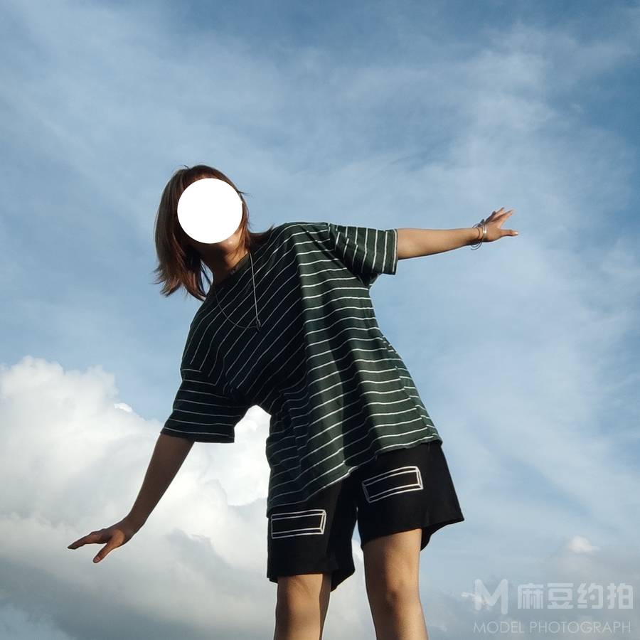 清新模特