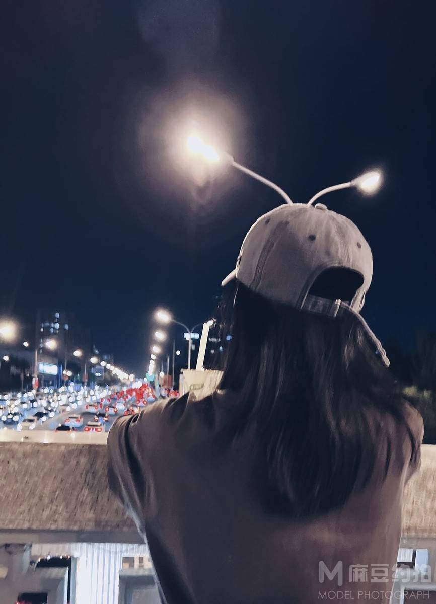 夜景模特