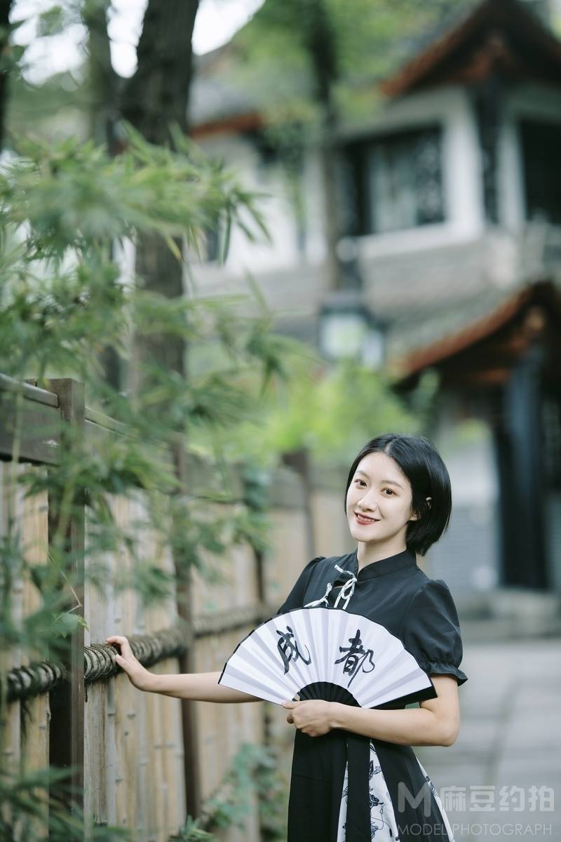 清新模特