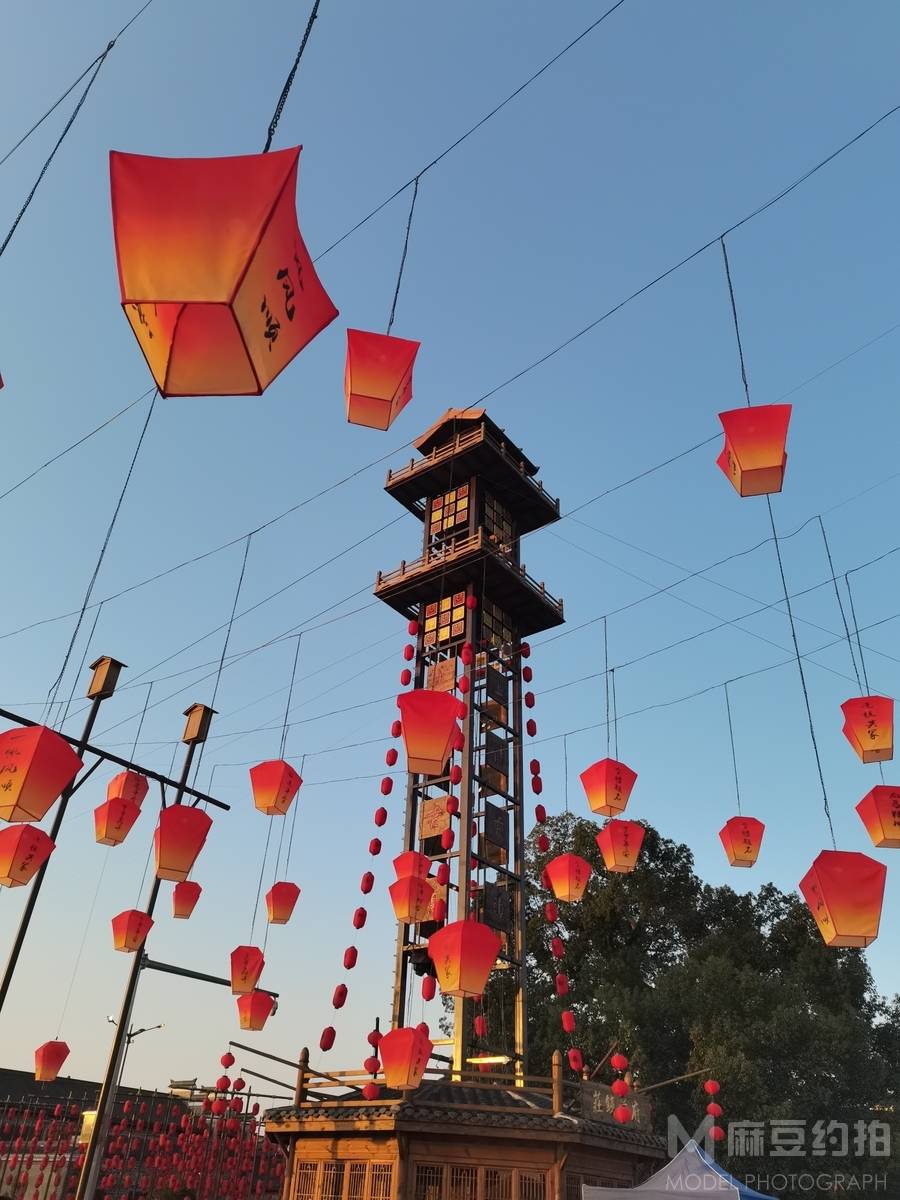 夜景模特