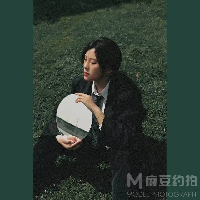 胶片模特