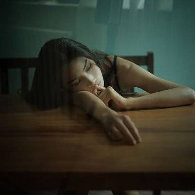 情绪模特