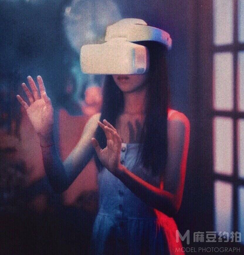 胶片模特