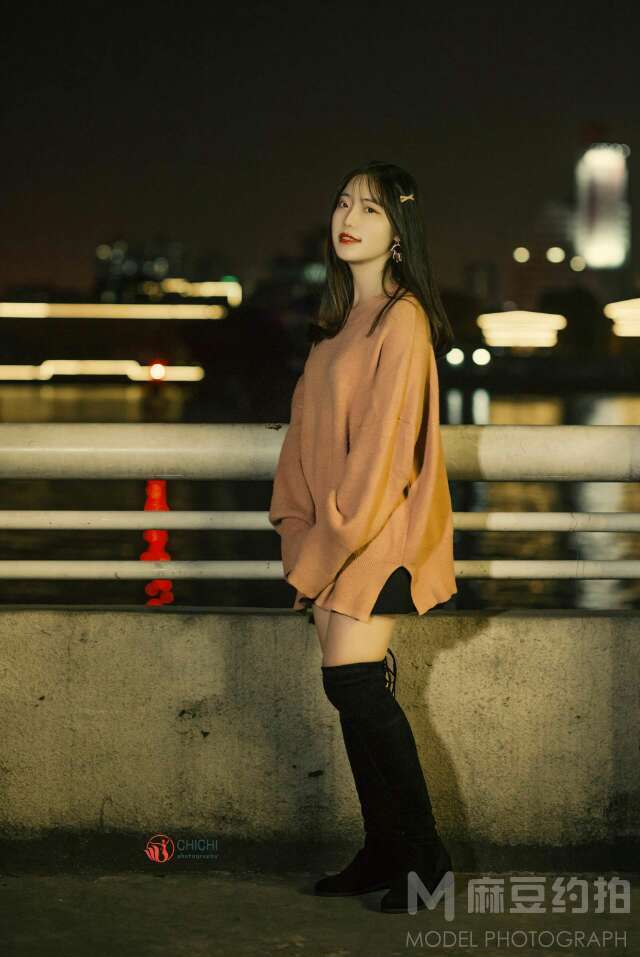 夜景模特