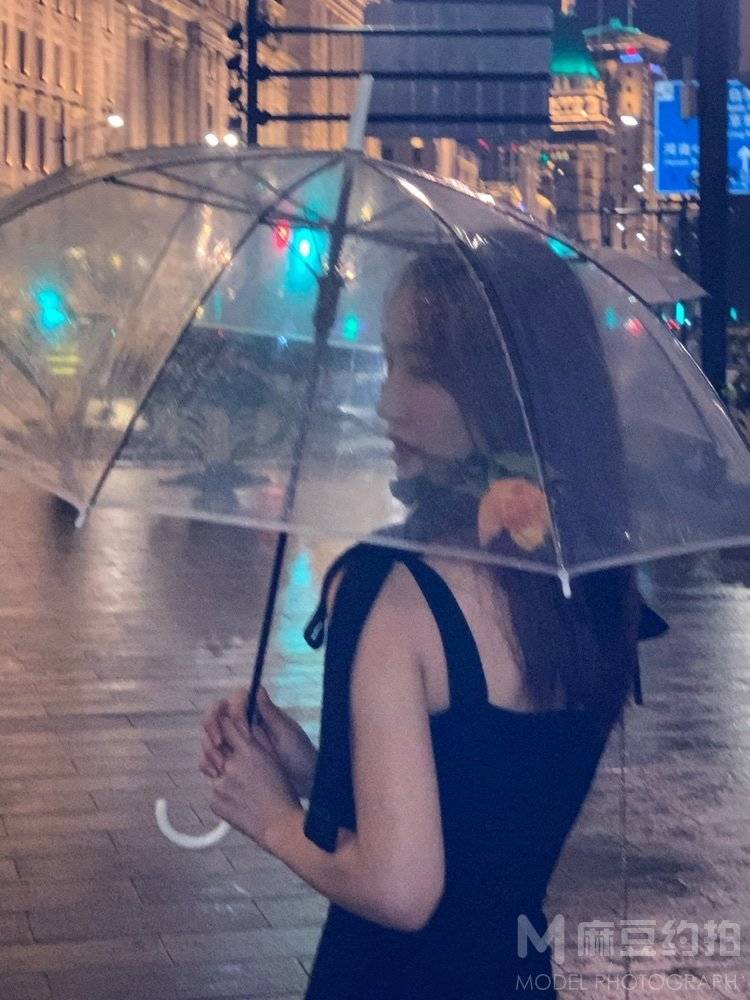 夜景模特