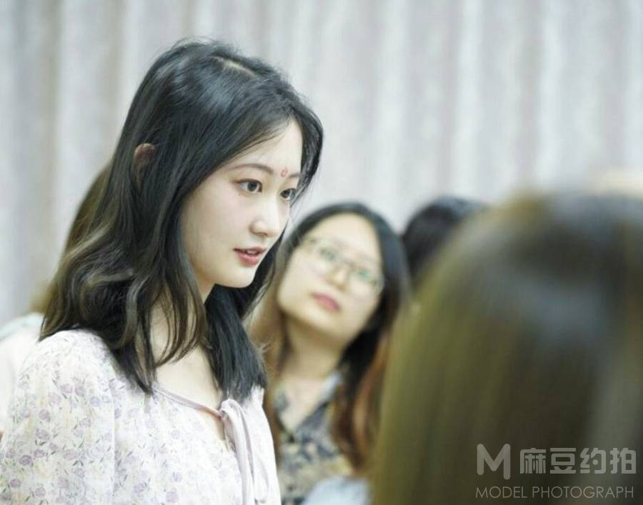 纪实模特