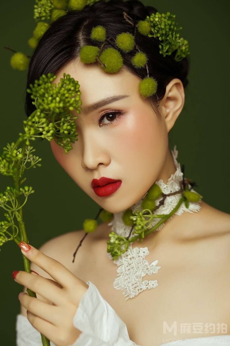 妆容模特