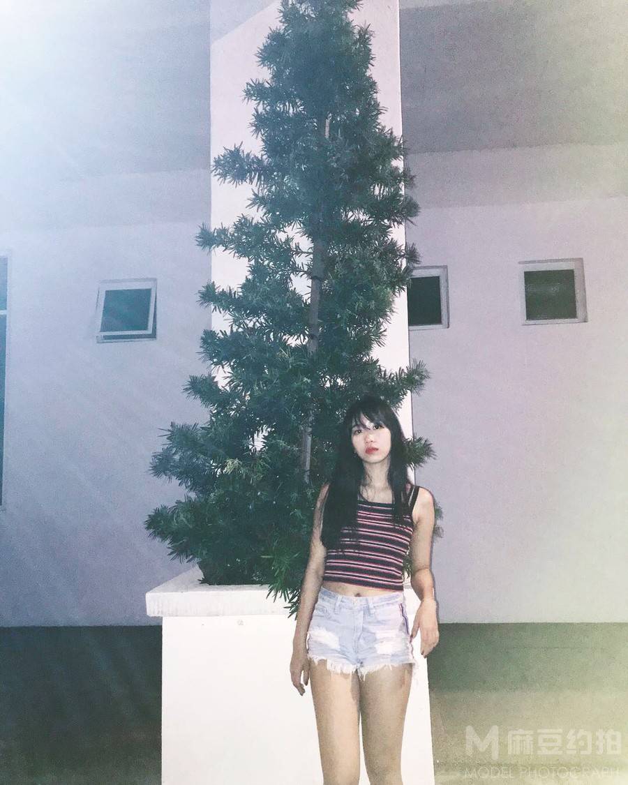 夜景模特