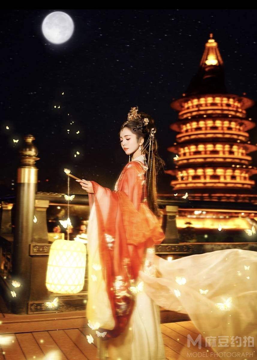 汉服模特