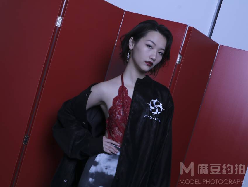 暗黑模特