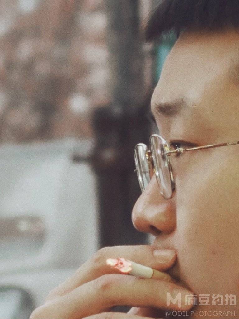 纪实模特