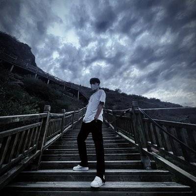 黑白模特