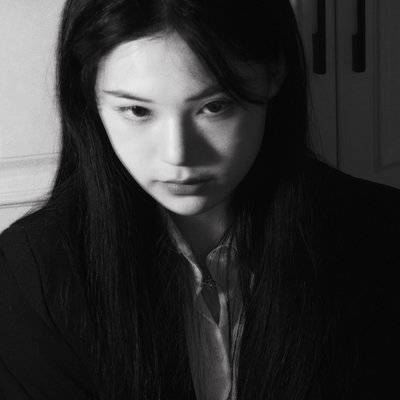 黑白模特