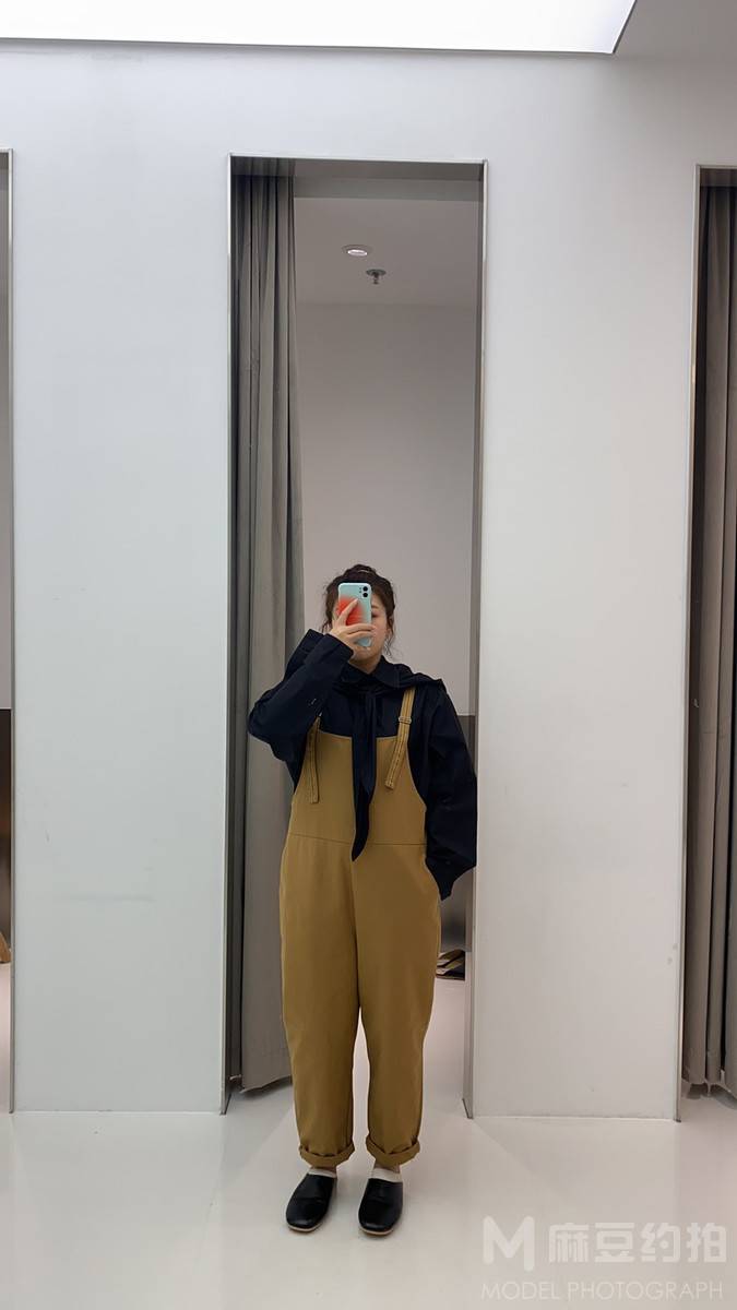 胶片模特
