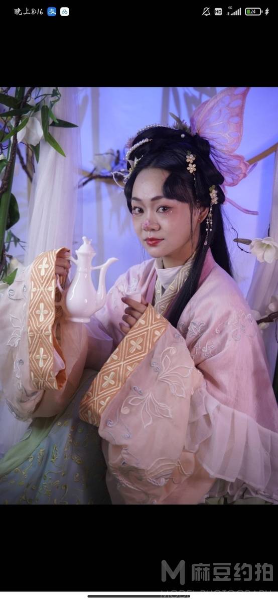妆容模特