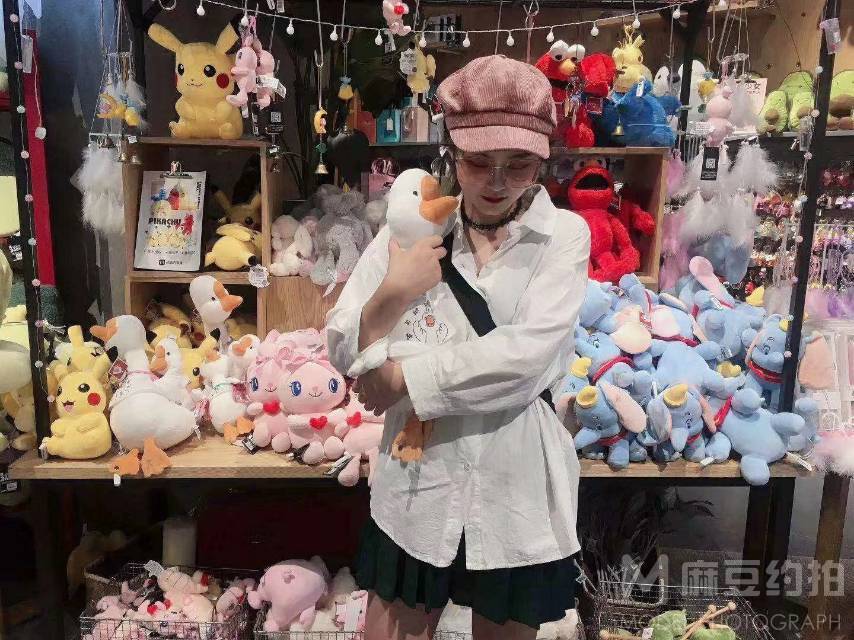 妆容模特
