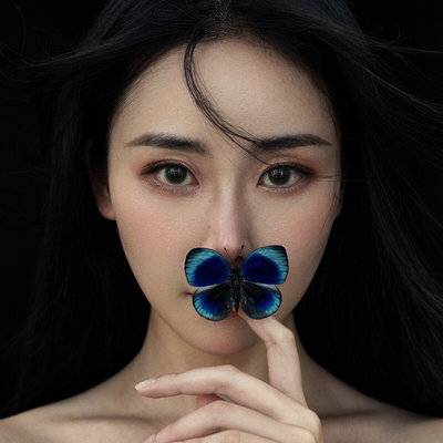 情绪模特