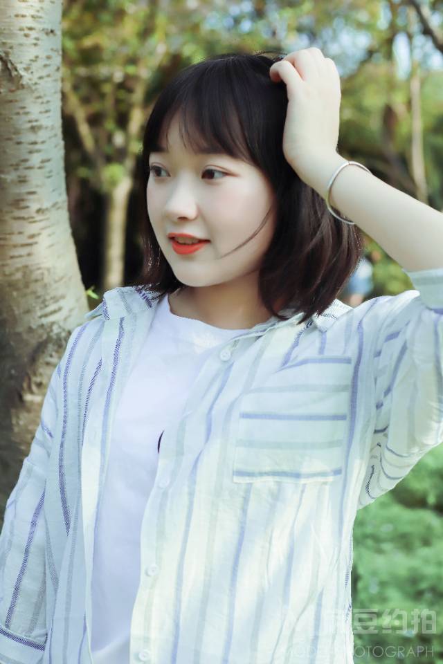 校园模特