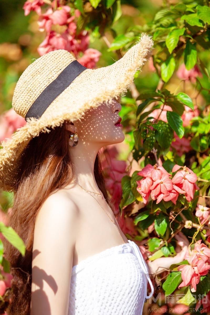 胶片模特