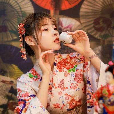 和服模特