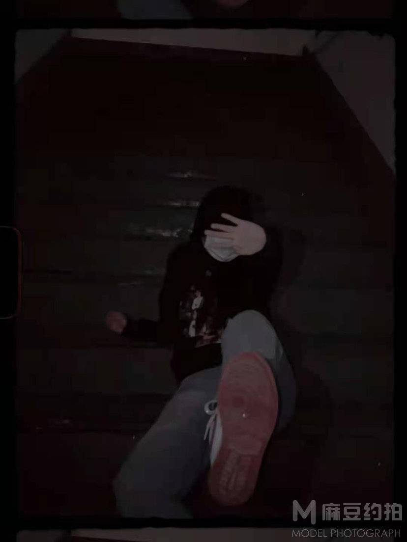 胶片模特