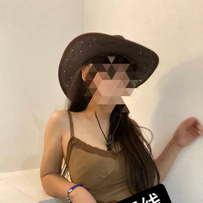 黑白模特