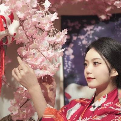 和服模特