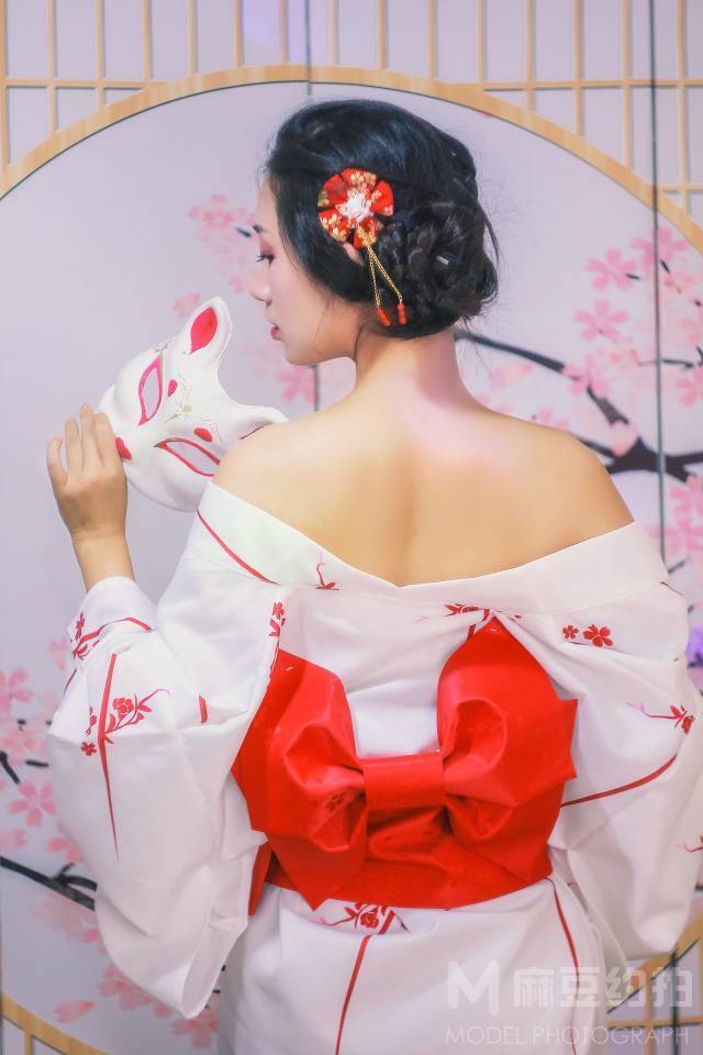 和服模特
