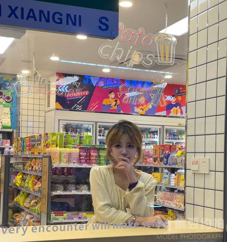 妆容模特
