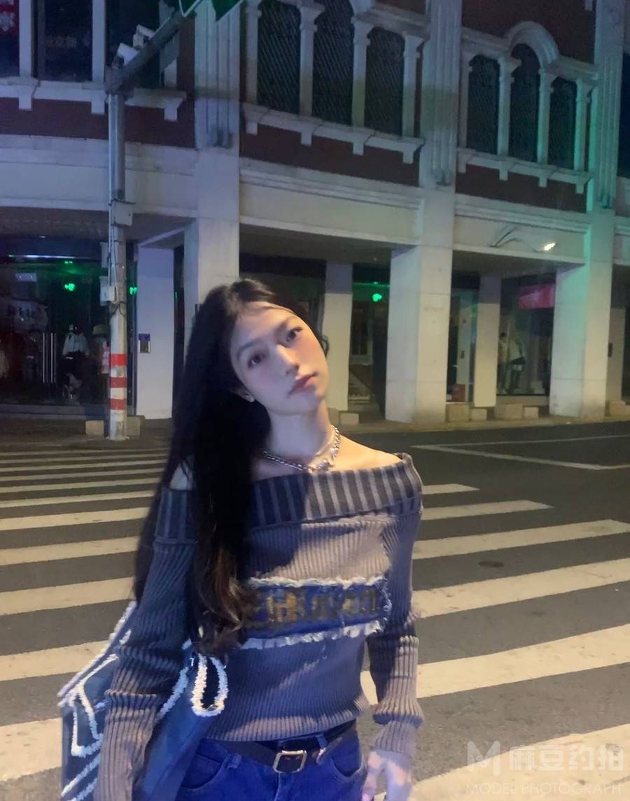 商务模特