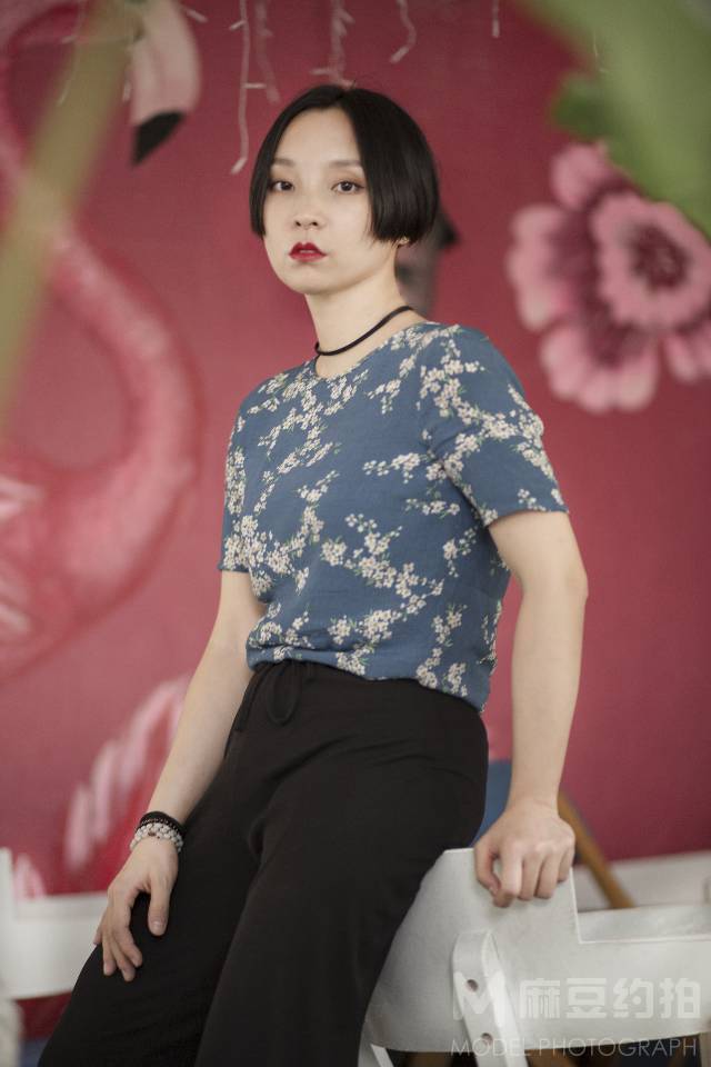 情绪模特