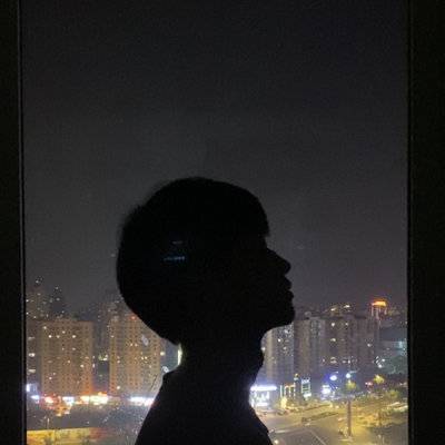 黑白模特