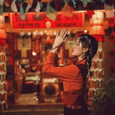 妆容模特
