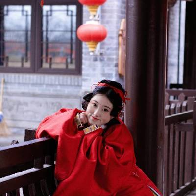 汉服模特