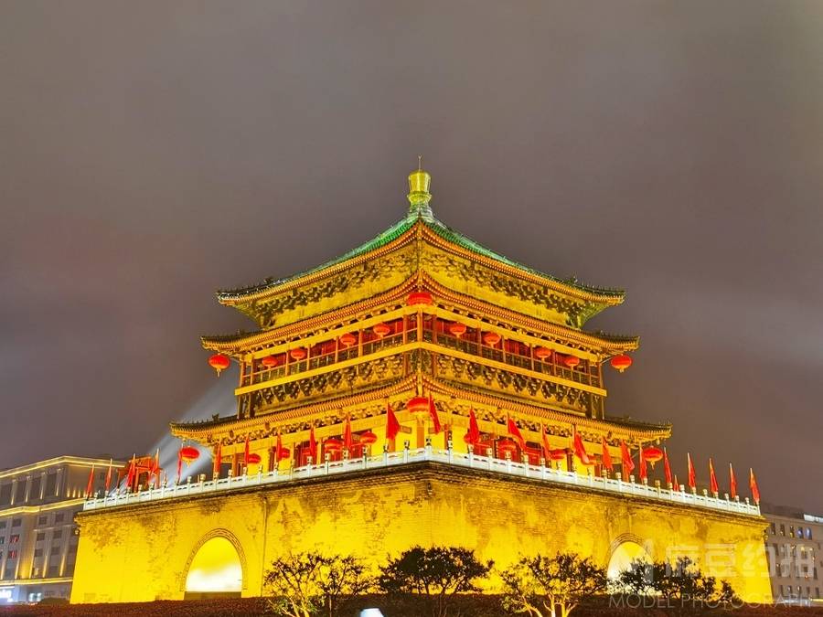 纪实模特