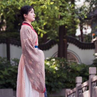 汉服模特