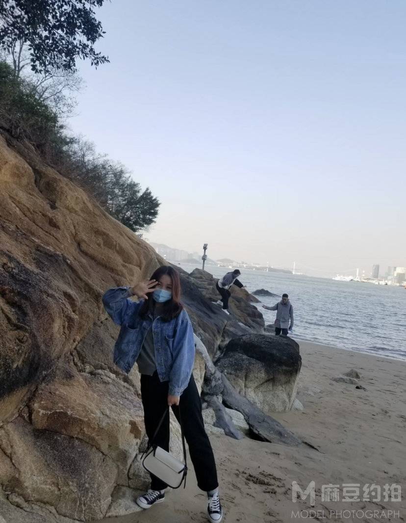 黑白模特