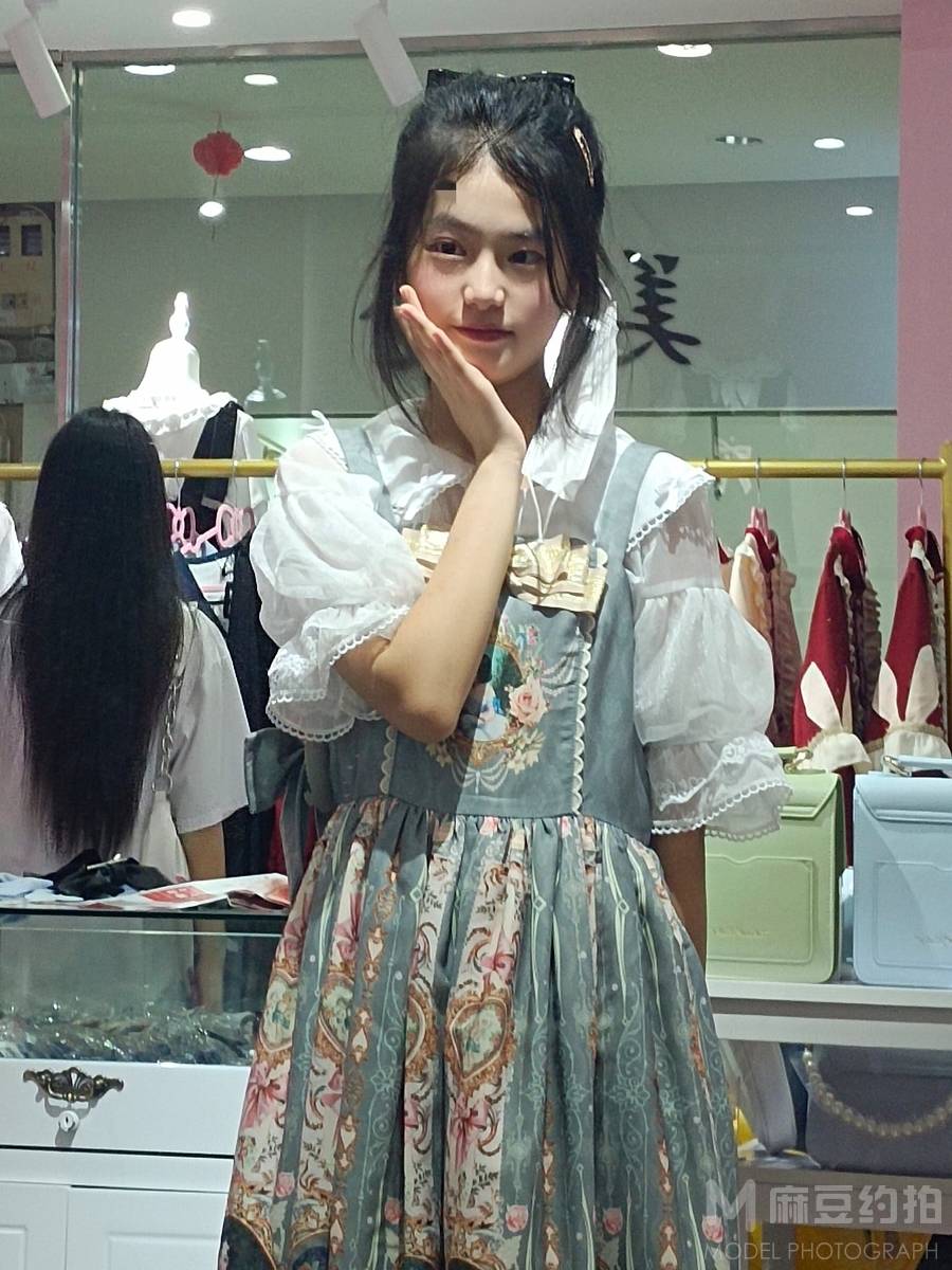 少女模特
